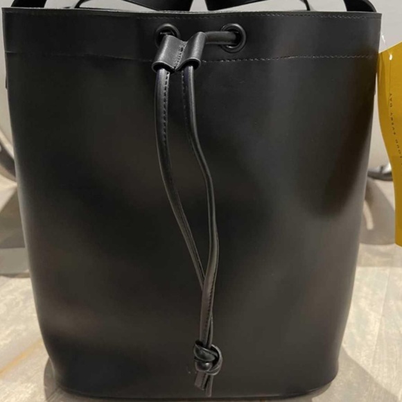 Lole black bucket bag, NWT. - Picture 1 of 4